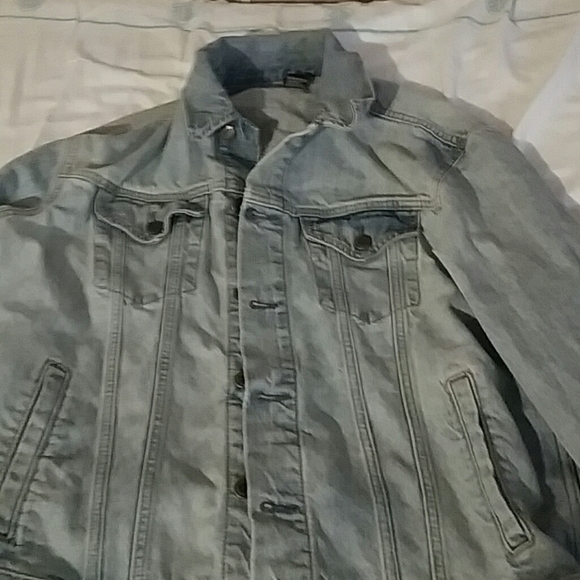 Jean jacket - Picture 1 of 1